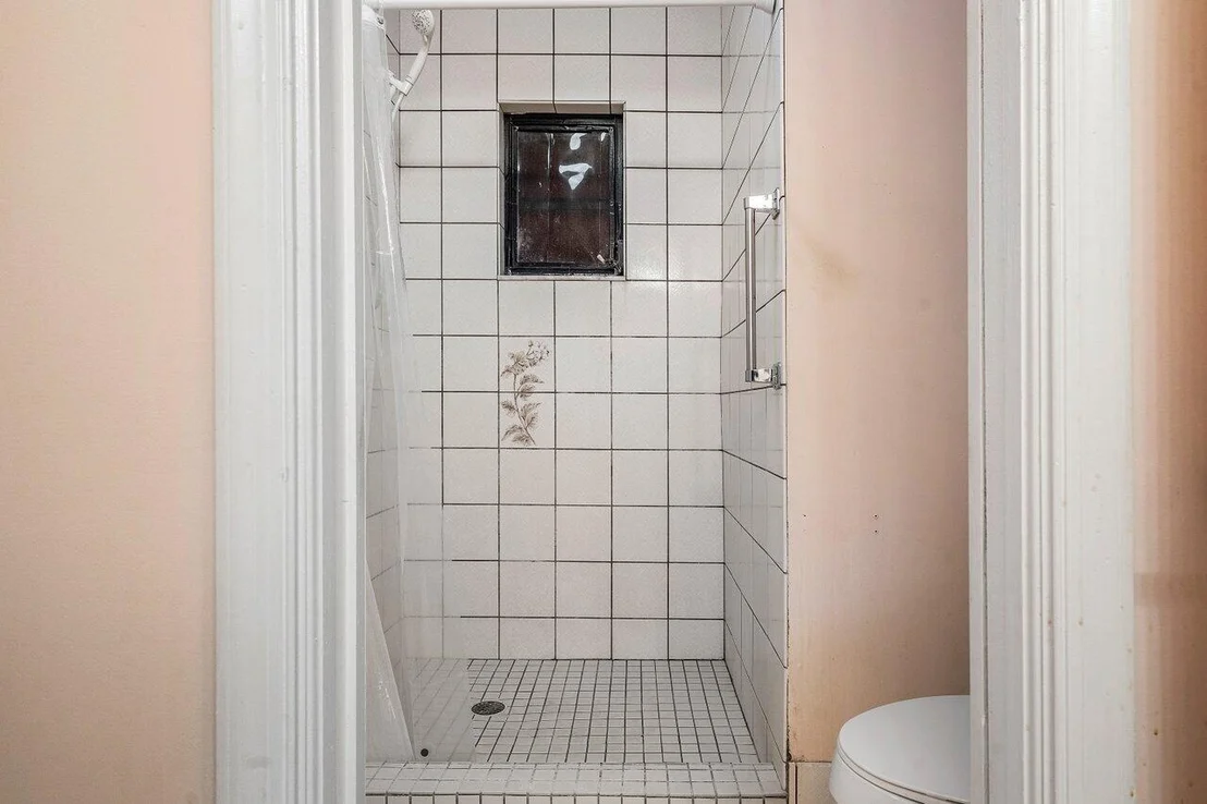 Photo of 4744 Dolphin Drive