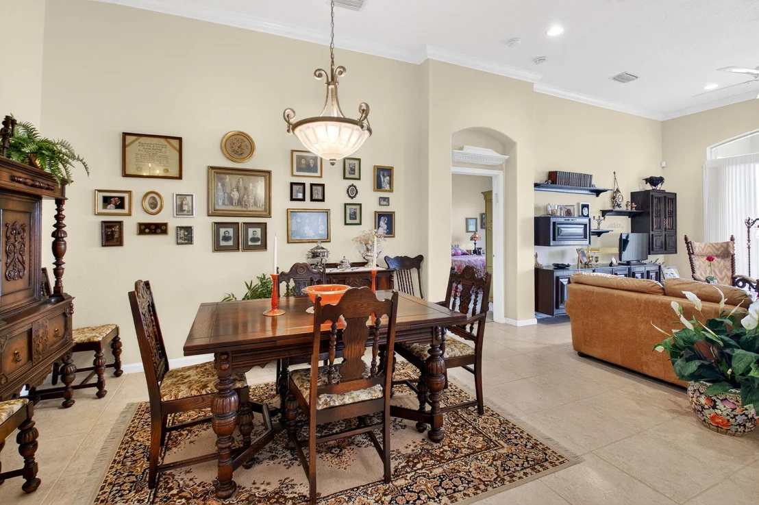 Photo of 7063 Demedici Circle