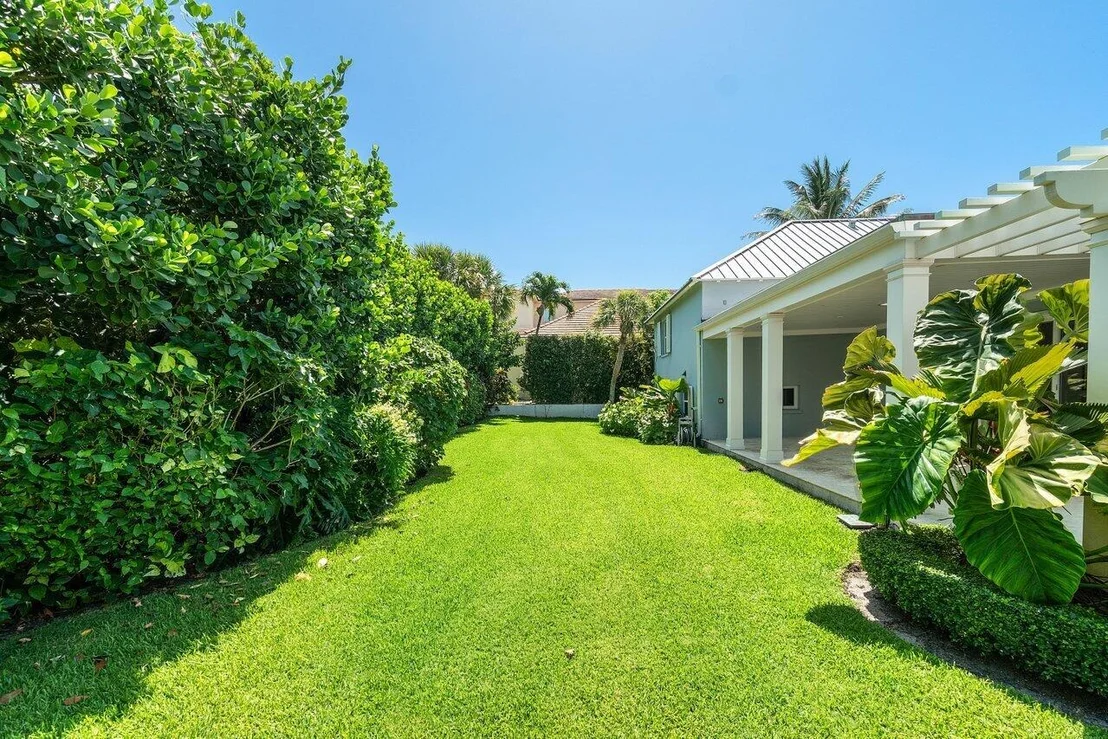 Photo of 111 Reef Road