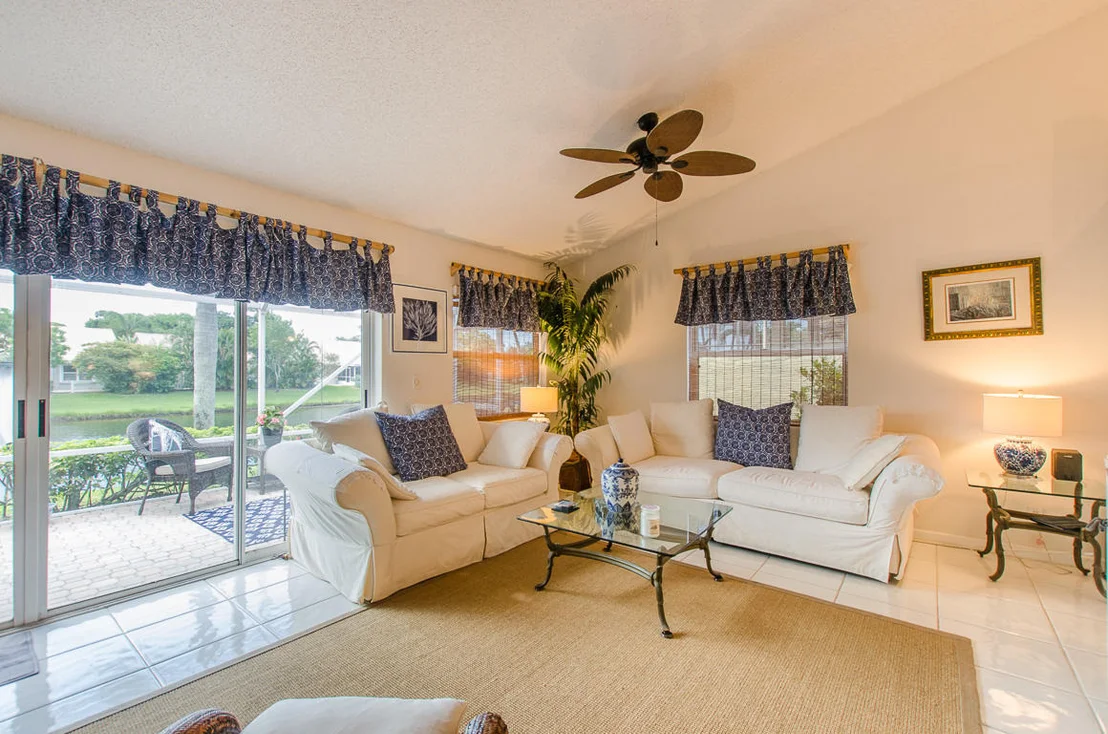 Photo of 5512 Grande Palm Circle