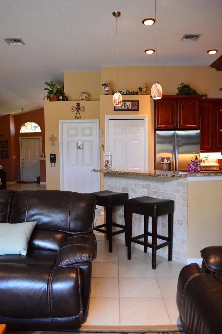 Photo of 6416 Revelle Circle S