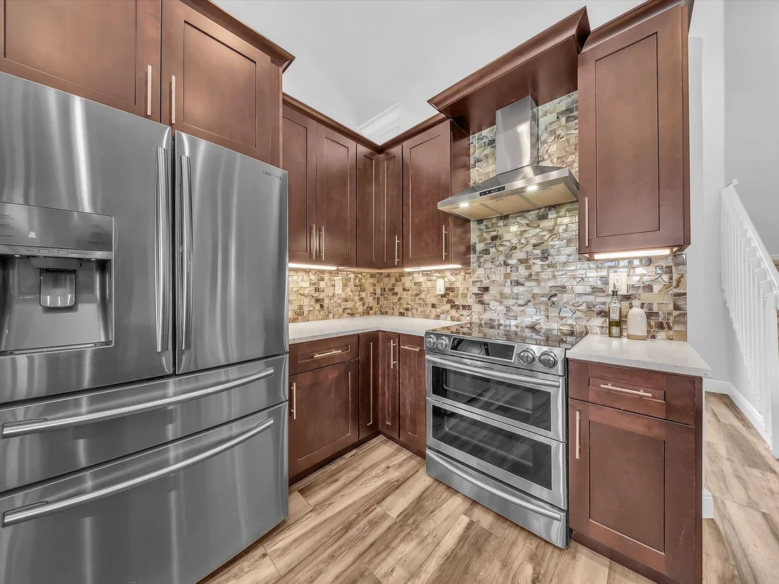 Photo of 6347 SHADOW TREE Lane