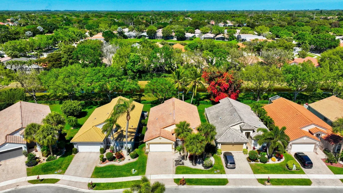 Photo of 6631 Sherbrook Drive