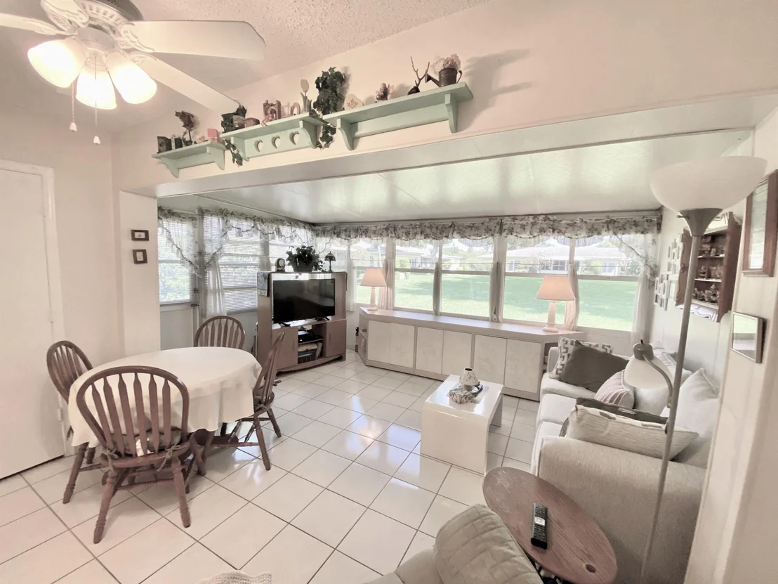 Photo of Unit A at 2521 Juniper Drive