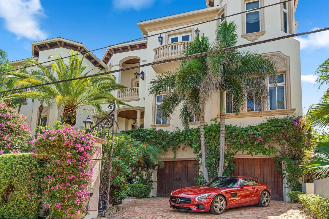 Photo of 4117 S Ocean Boulevard