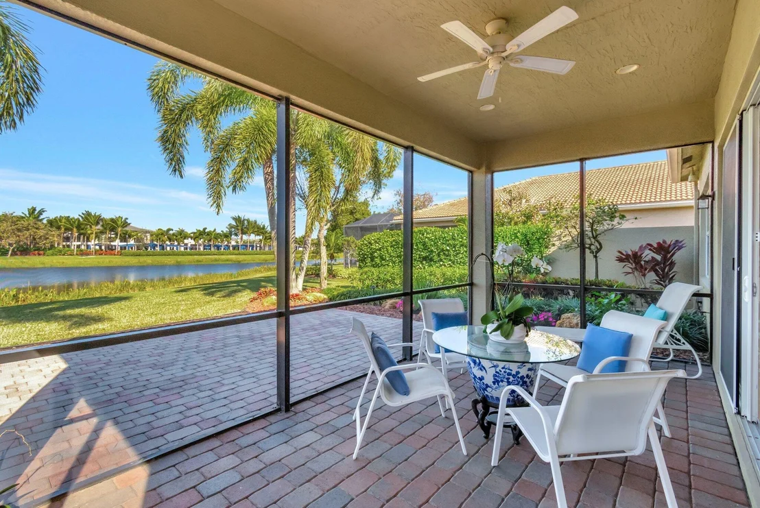 Photo of 12396 Cascade Valley Lane