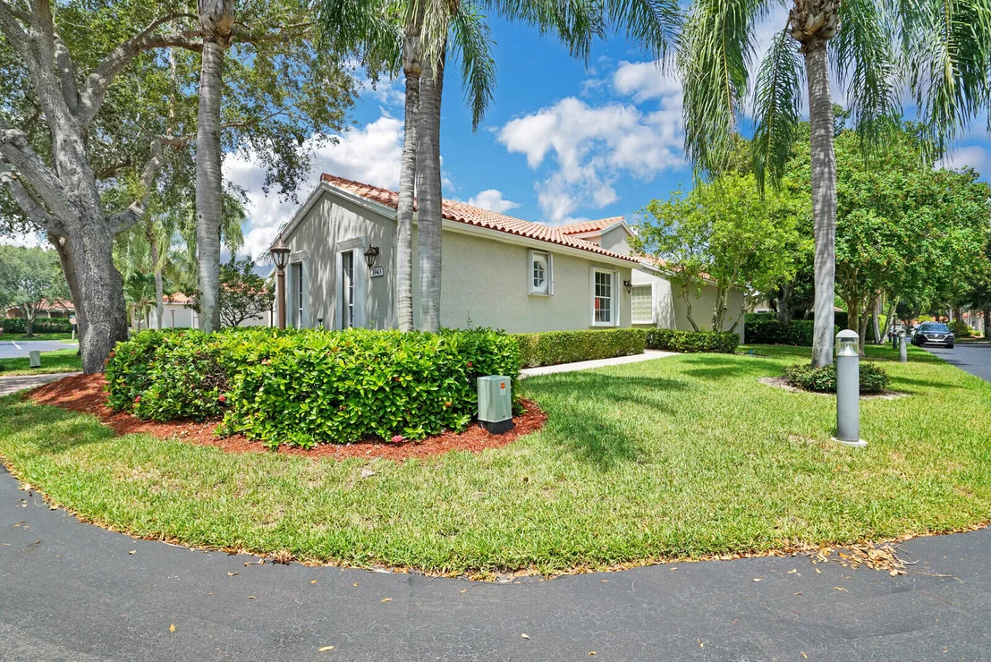 Photo of 3943 Antigua Point Drive