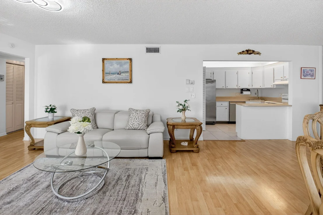 Photo of Unit C2 at 321 Knotty Pine Circle