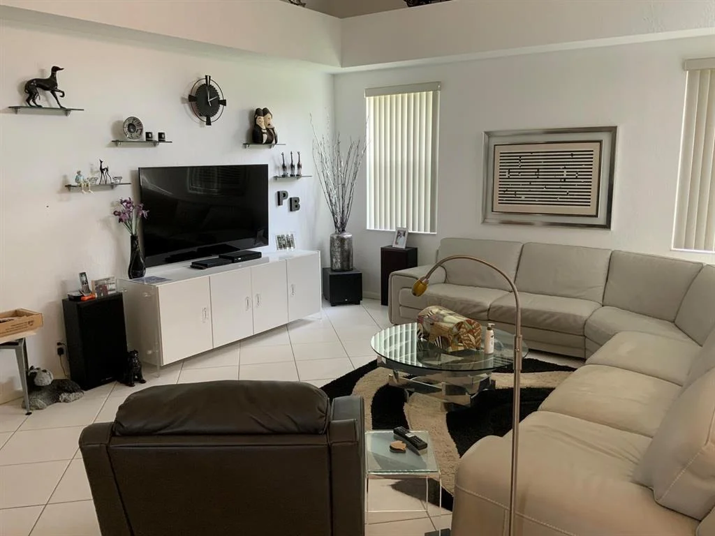 Photo of 6747 Chimere Terrace