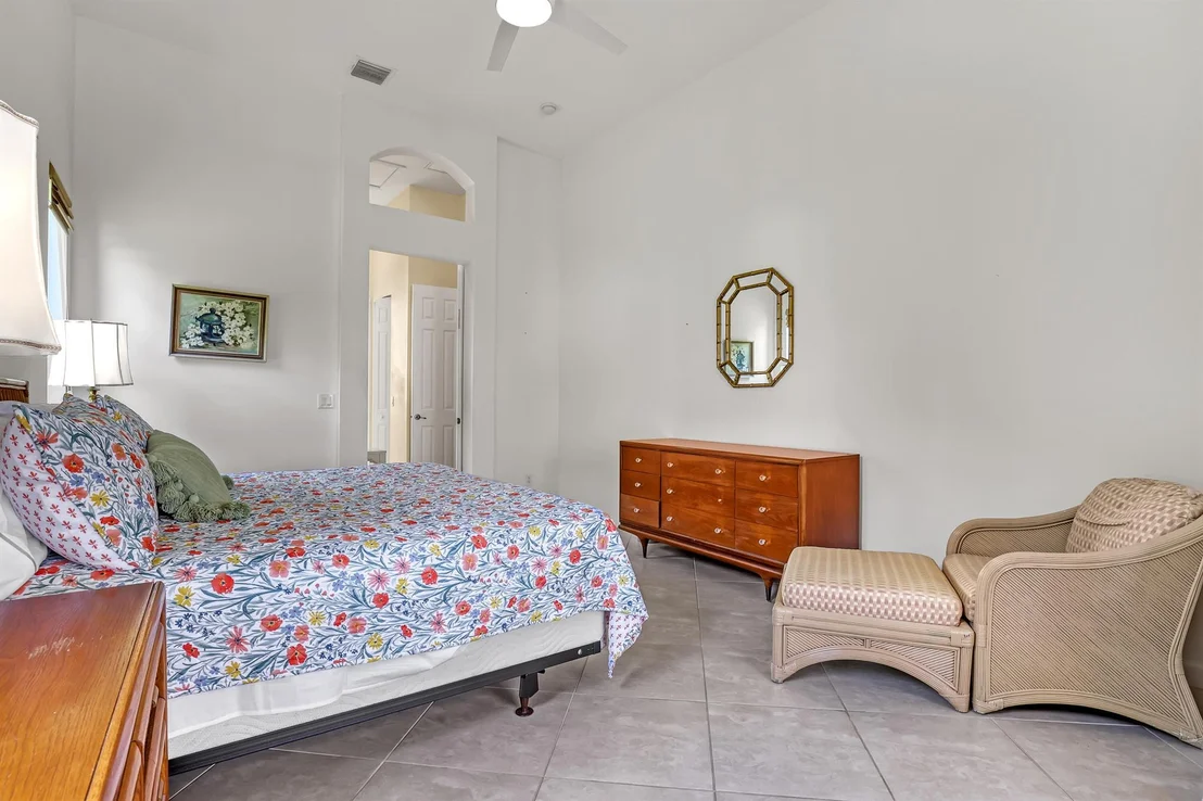 Photo of 9466 Lantern Bay Circle