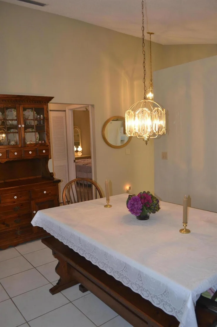 Photo of 4699 Lakeside Circle