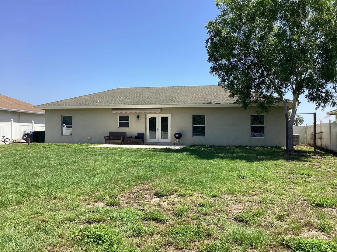 Photo of 3834 SE 12th Drive