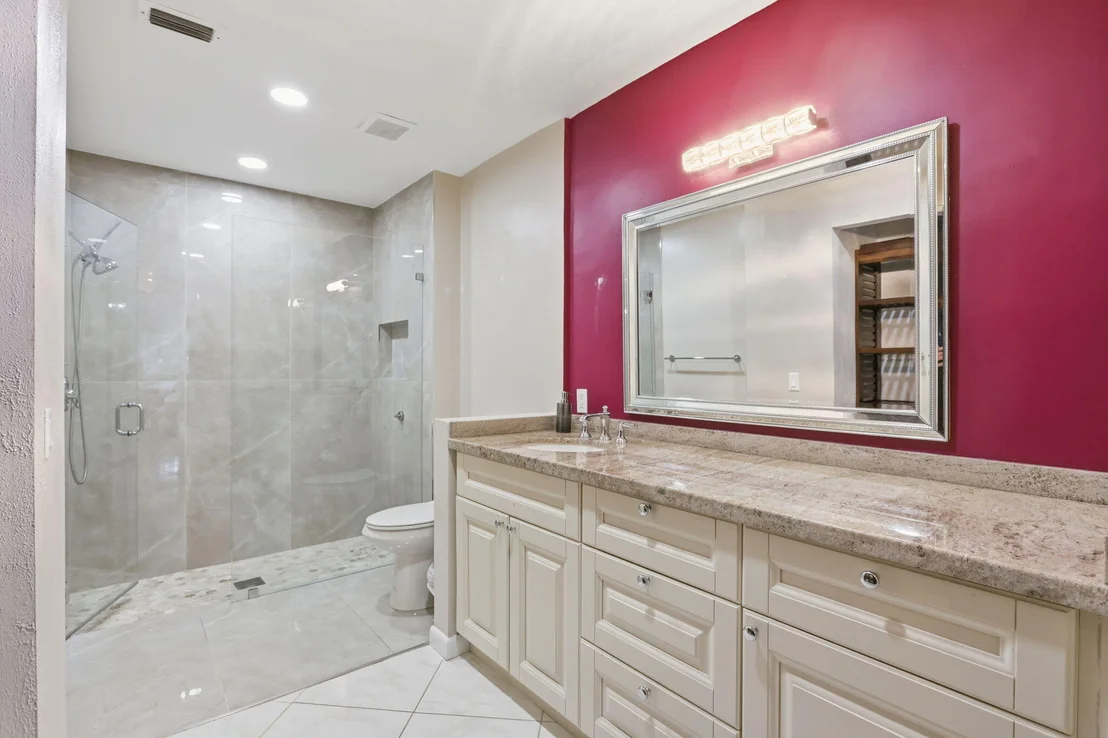 Photo of 8621 Jasmine Way