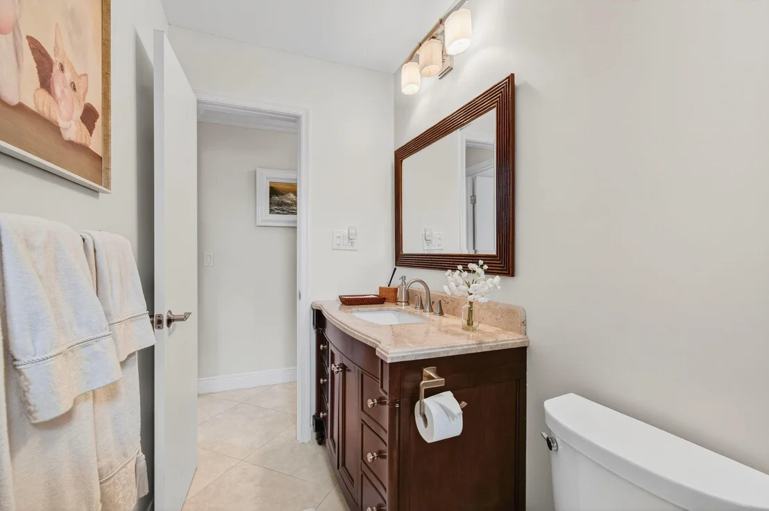 Photo of Unit A at 4555 Apple Tree Circle