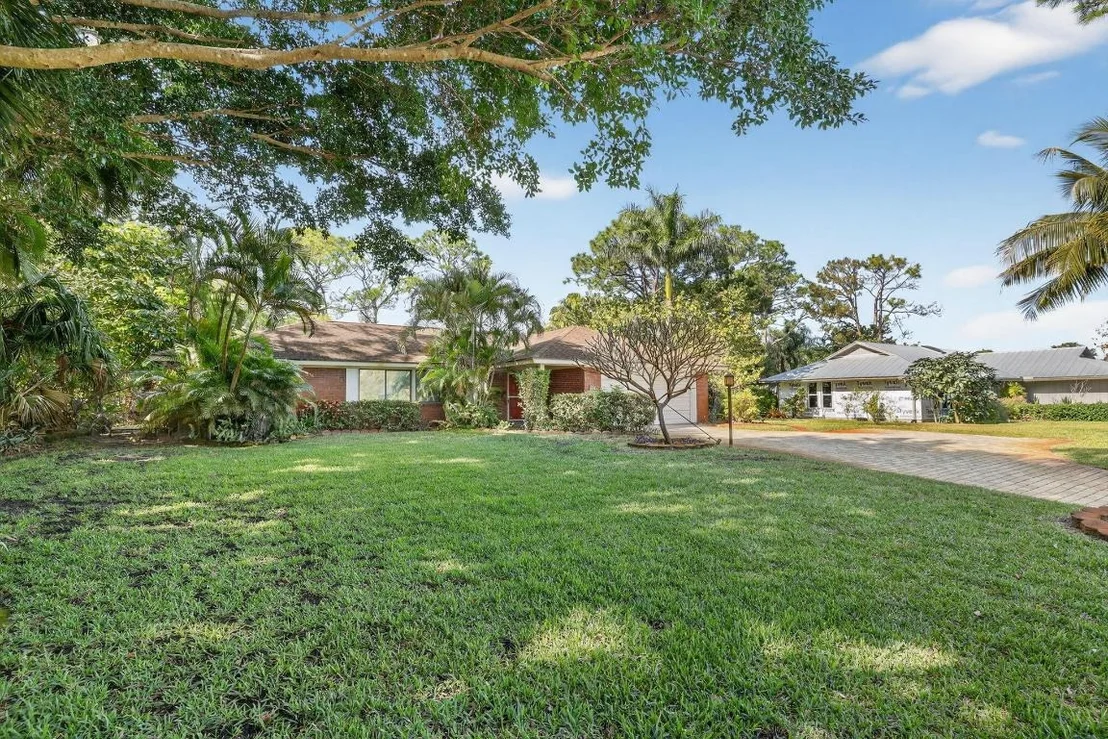 Photo of 1444 NW Spruce Ridge Drive