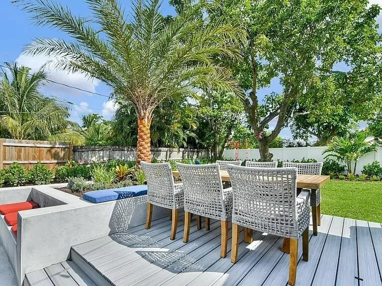 Photo of 803 BLUEBIRD Drive