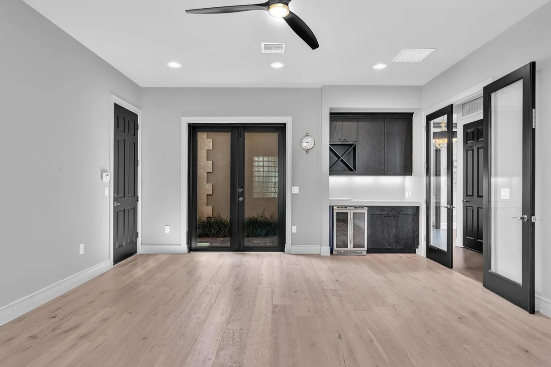 Photo of 16891 Pavilion Way