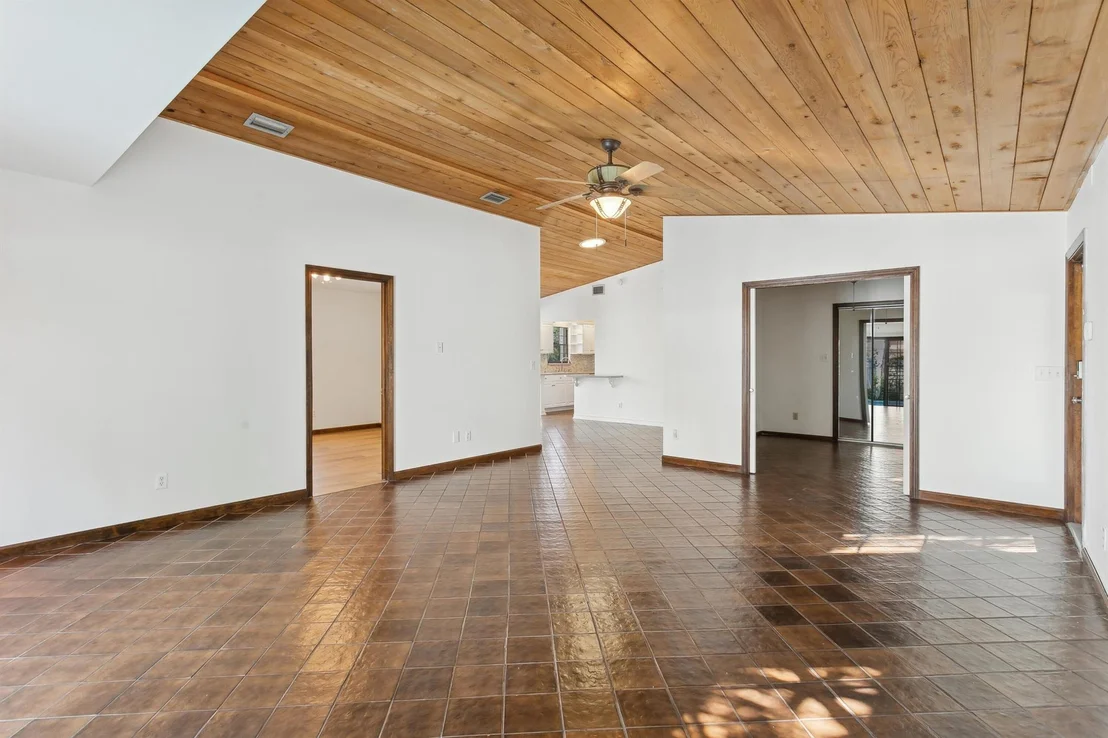 Photo of 405 Xanadu Place