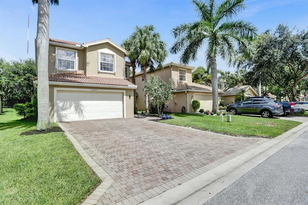 Photo of 10597 Cocobolo Way