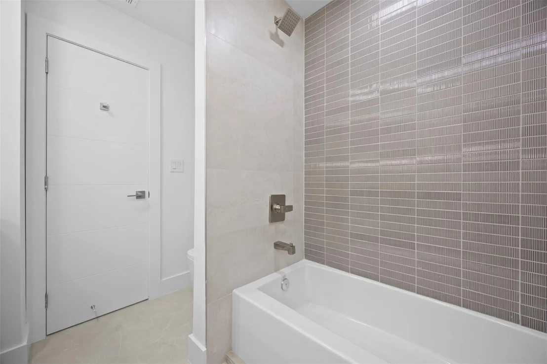 Photo of 7571 Estrella Circle
