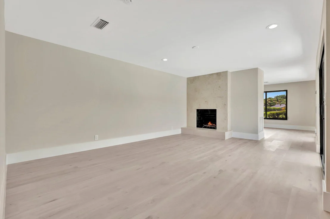 Photo of 5011 Pineview Circle