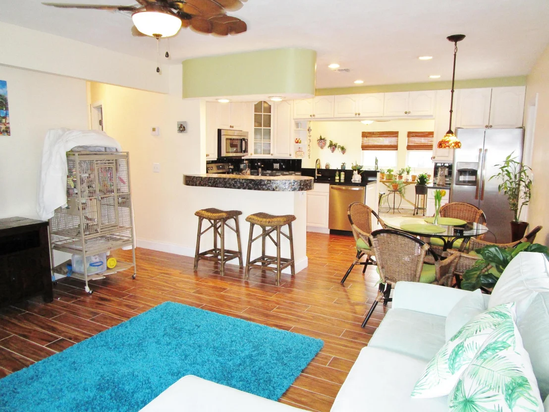 Photo of 1005 NW 68th Terrace