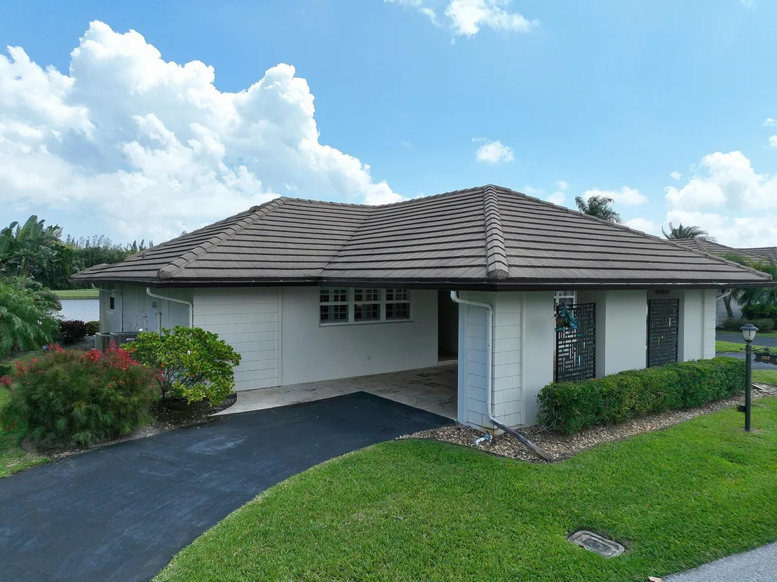 Photo of 302 Cedar Key Circle
