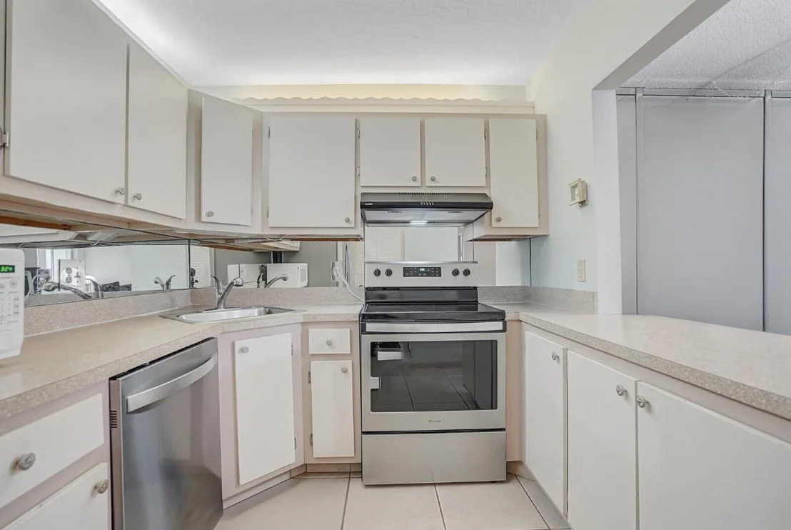 Photo of Unit C1 at 331 Knotty Pine Circle