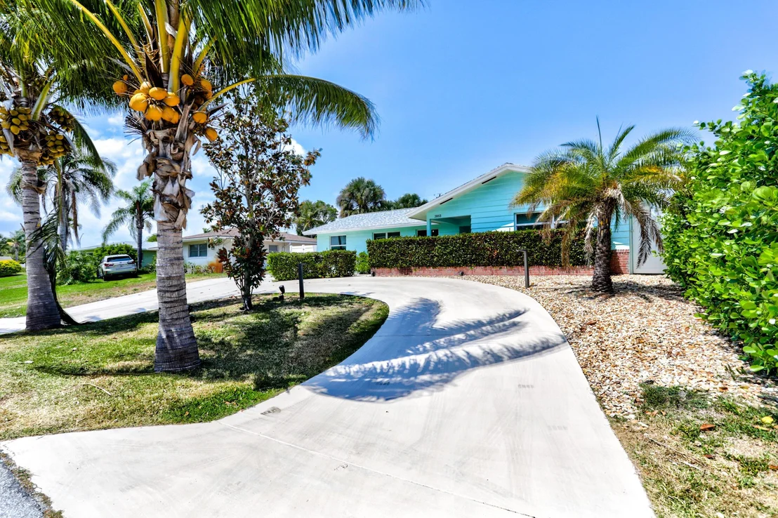 Photo of 3883 Lighthouse Drive
