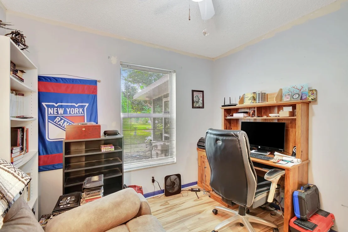 Photo of 123 Buttonwood Circle