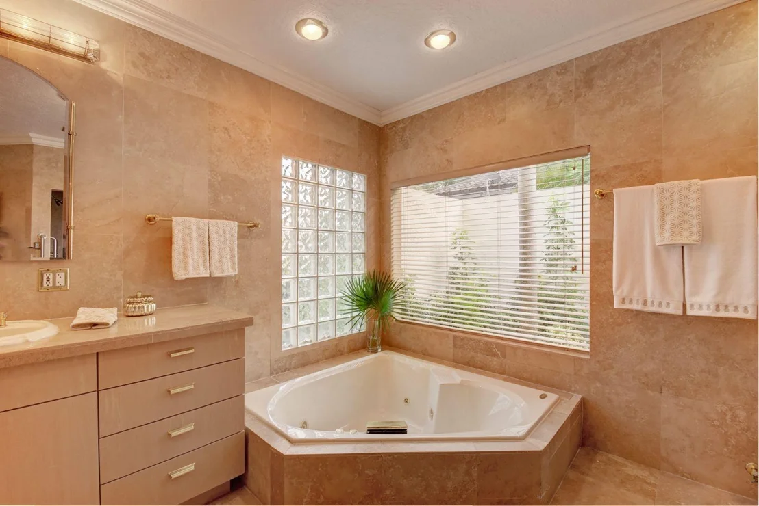 Photo of 4567 NW 25th Way