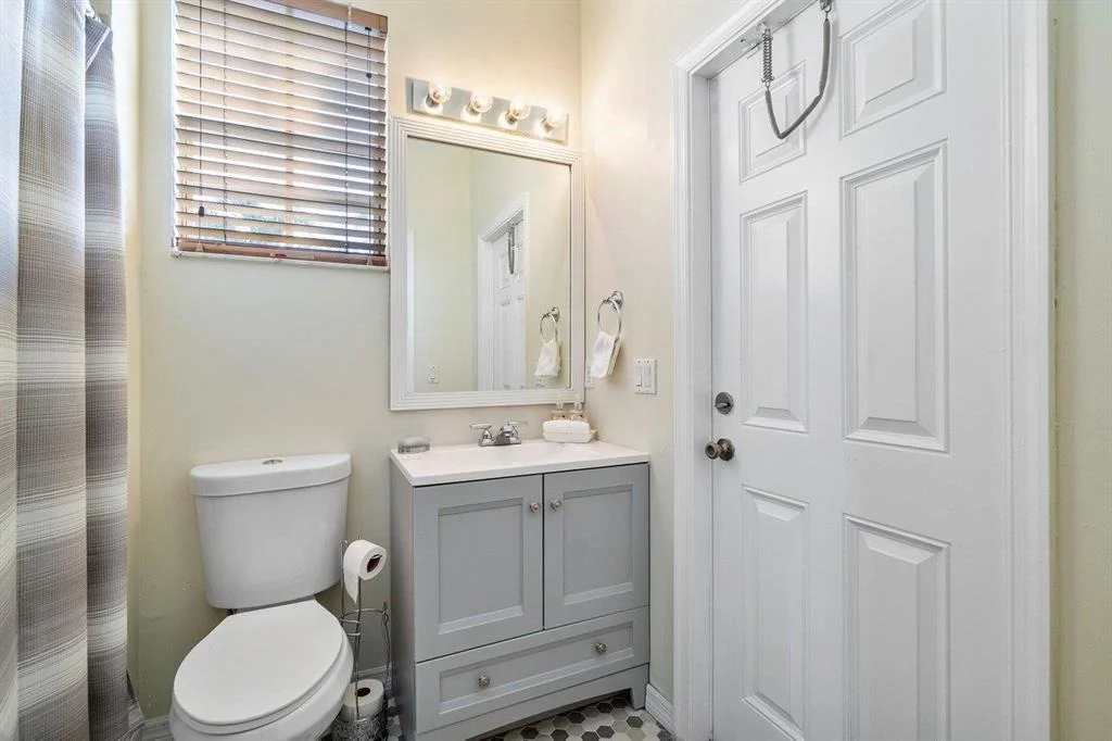 Photo of 10643 Old Hammock Way