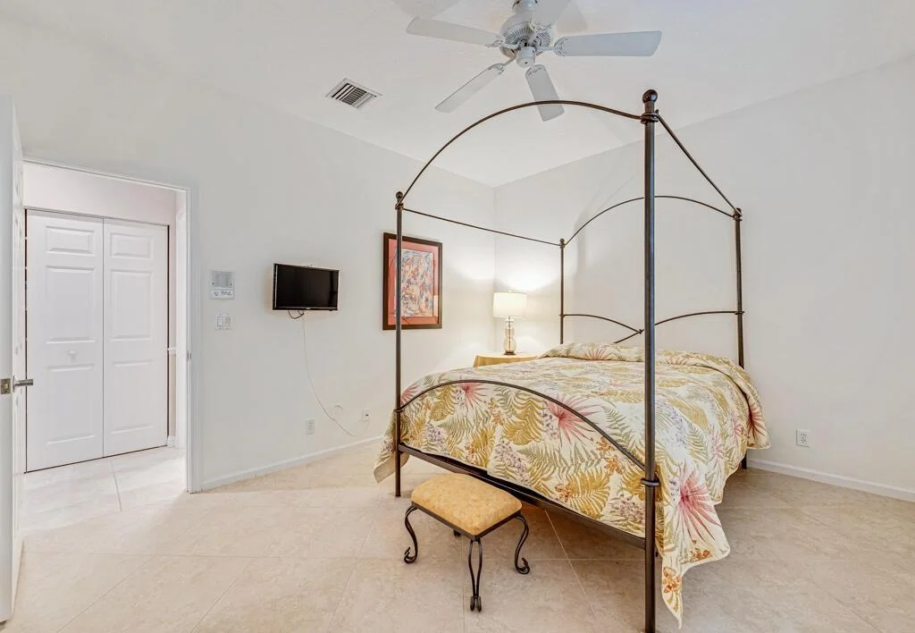 Photo of 9703 Arbor View Drive N