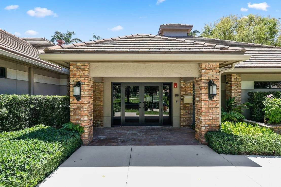 Photo of 3035 St James Drive