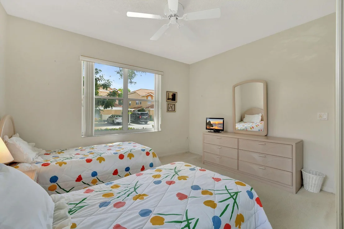 Photo of Unit D at 9928 Seacrest Circle