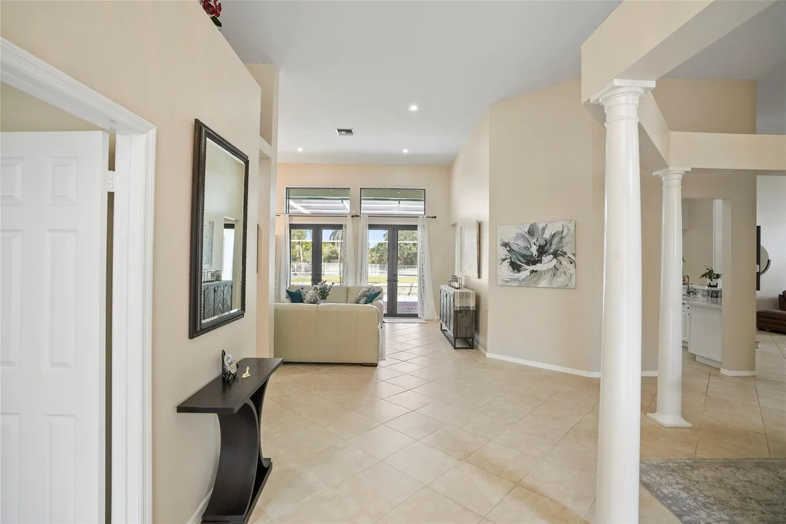 Photo of 16241 Owasco Circle