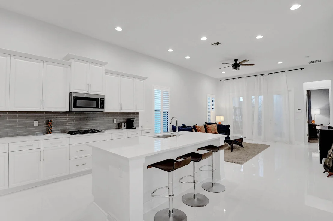 Photo of 7041 Edison Place