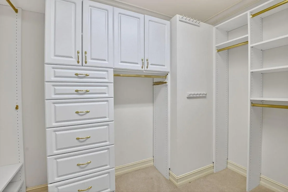 Photo of 5884 Pinebrook Drive