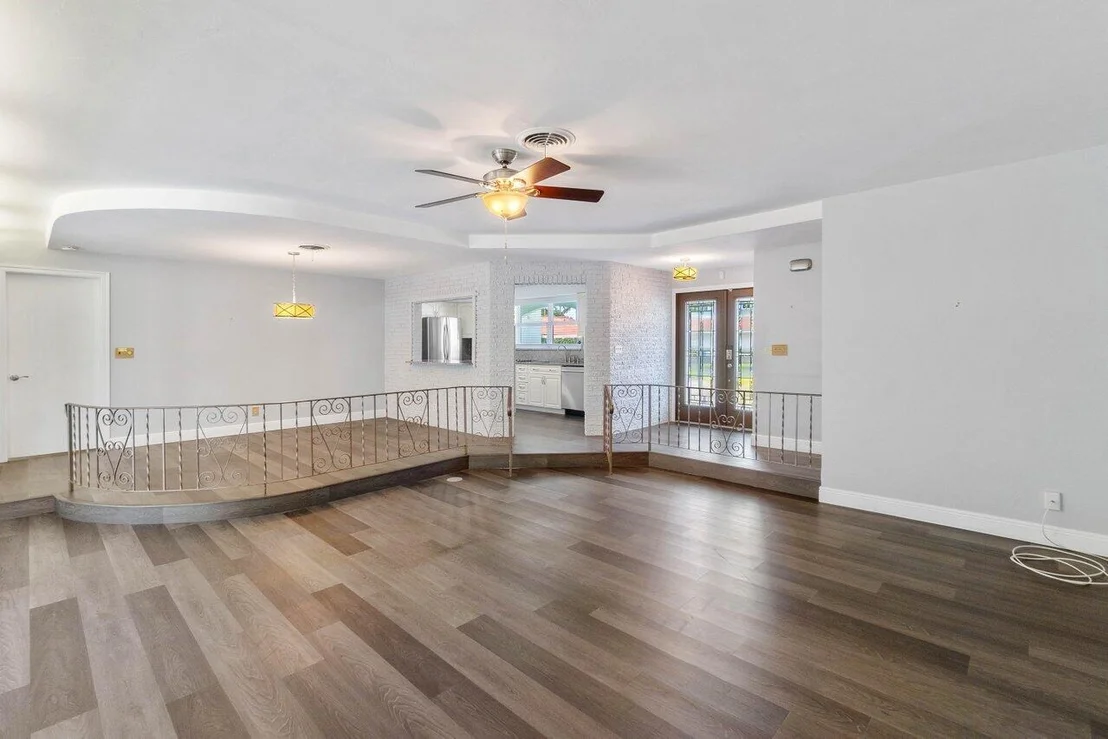 Photo of 1241 Emerald Drive