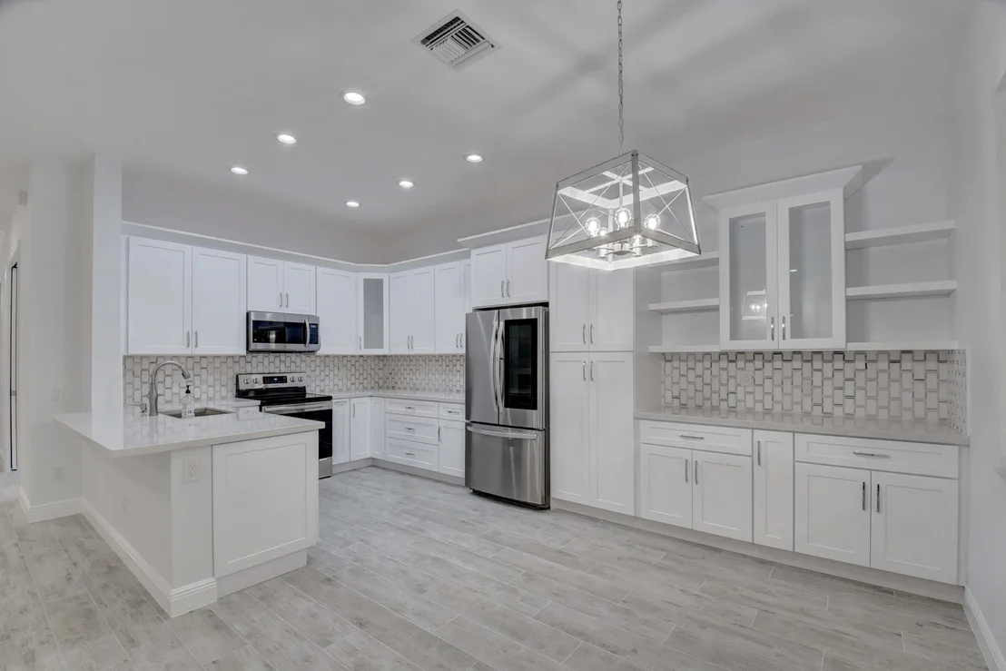 Photo of 7381 Forest Park Way