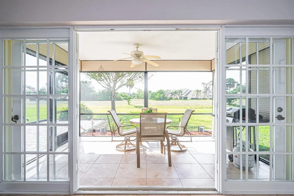 Photo of 6164 Petaluma Drive