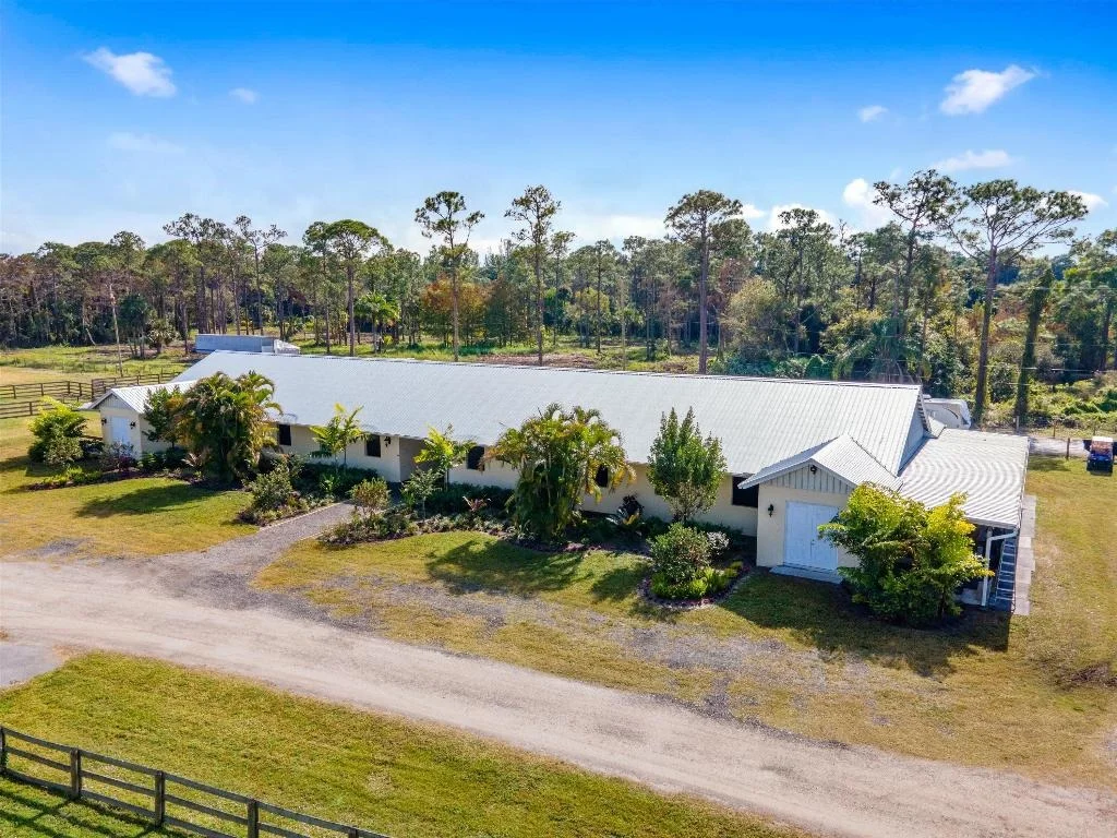 Photo of 1666 C Road