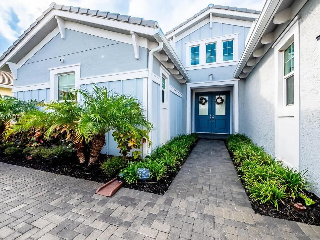 Photo of 15848 Orchard Drive