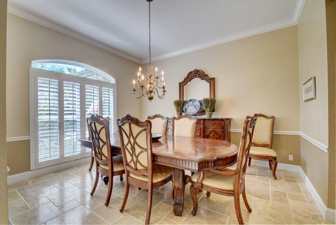 Photo of 2753 Hampton Circle S