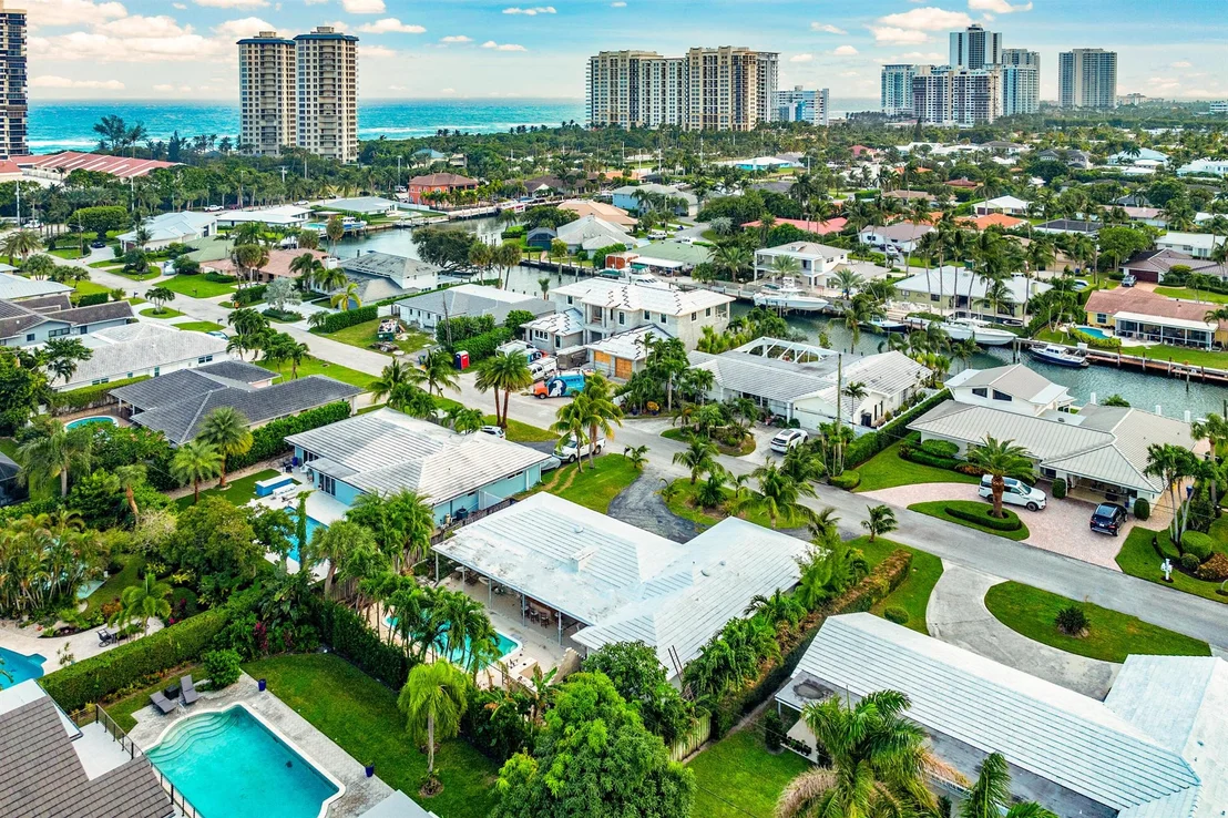 Photo of 1190 Gulfstream Way
