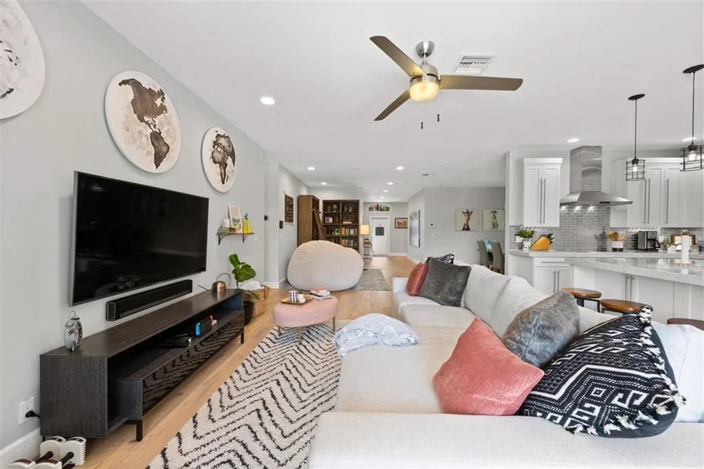 Photo of 3770 Old Lighthouse Circle
