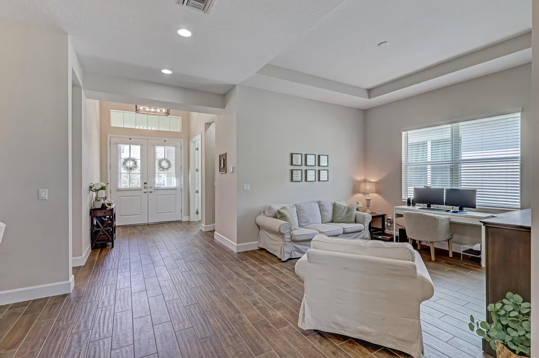 Photo of 15121 Goldfinch Circle