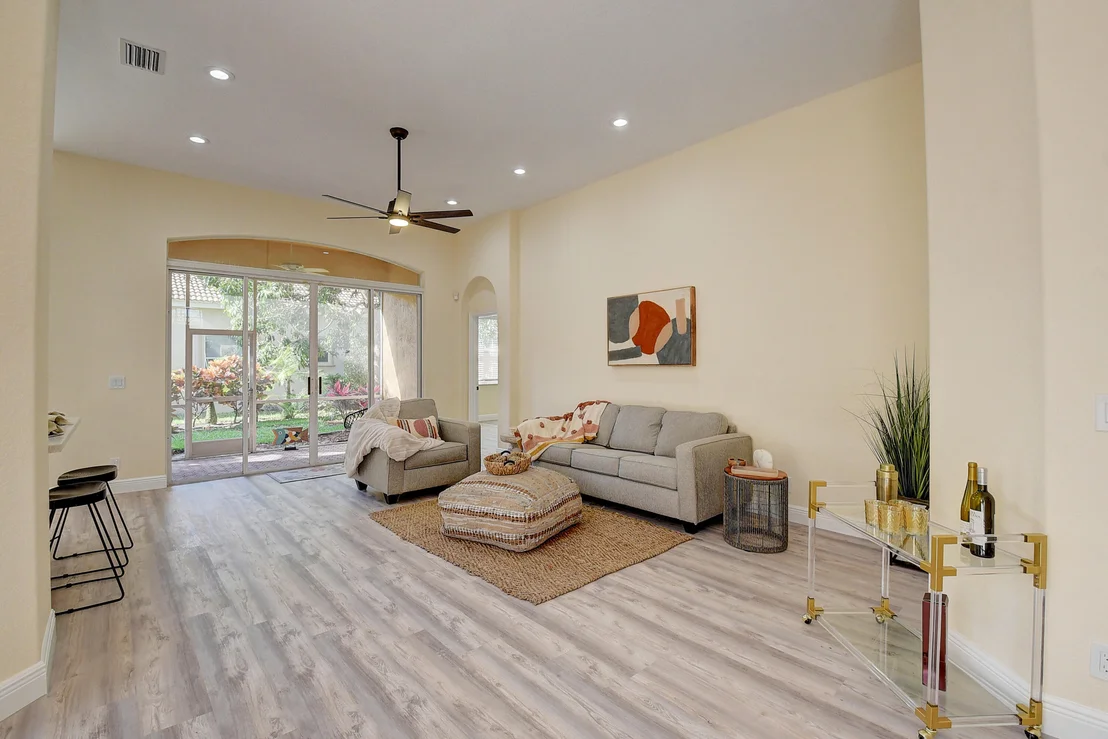 Photo of 7116 Demedici Circle