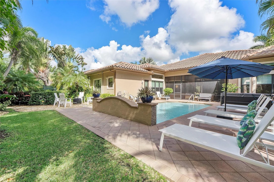 Photo of 8915 Sydney Harbor Circle