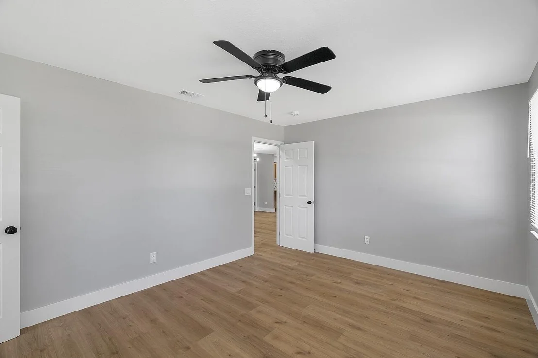 Photo of 243 Delaware Avenue